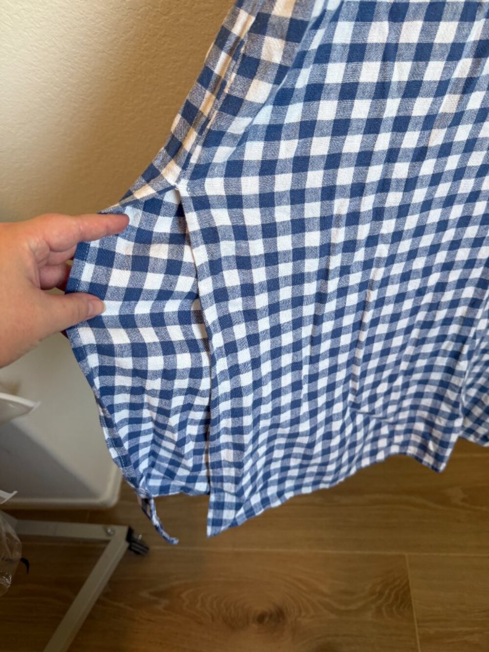Old Navy Blue Gingham Linen Blend V-Neck Midi Dress Medium - Picture 3 of 9